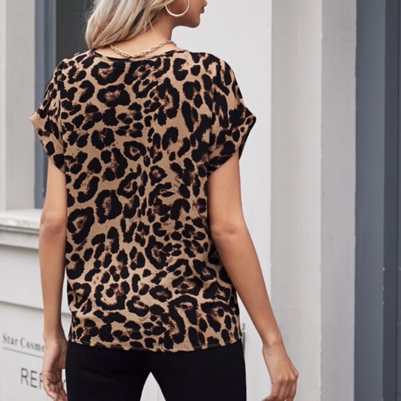 Camel leopard Print Cuffed Sleeve Oversized Blouse - Picture 3 of 4